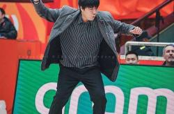 关于集结日山东男篮远射贴柱：中超节点到来，质疑声仍在，轮换策略成焦点的信息-开云电竞官网